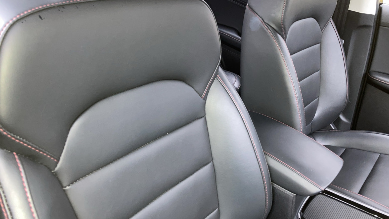 MG Hs 1.5 T-GDI Excite 5dr DCT Petrol Hatchback